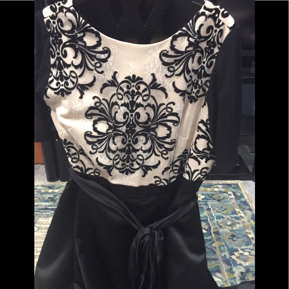 Betsy Adams high low satin dress 20W with bow